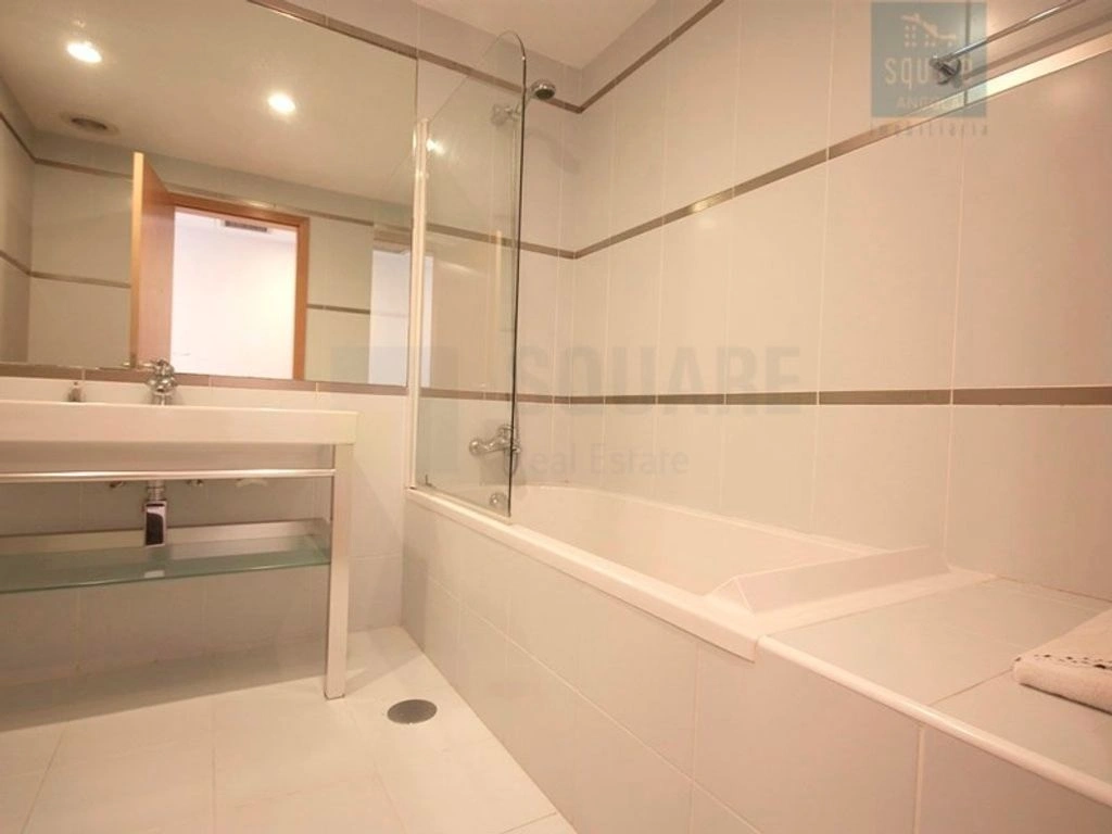 Светлая квартира 3+1 в Луанде, Ангола