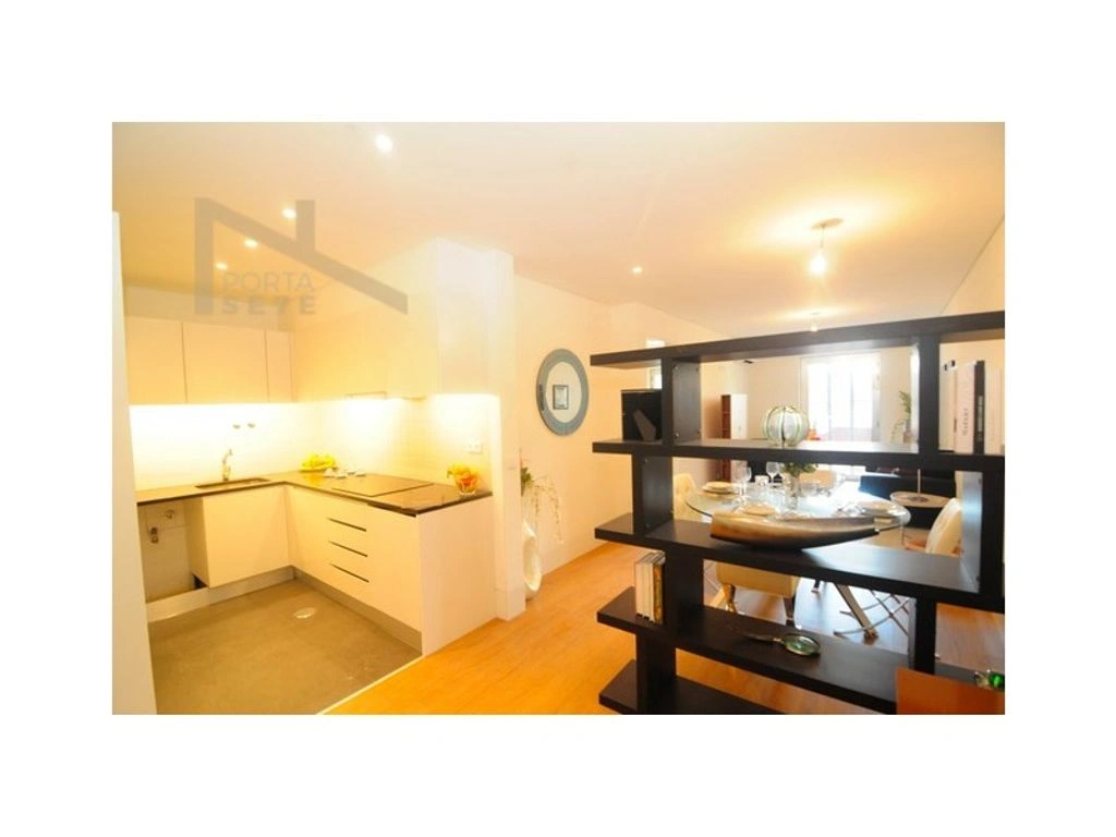 Современная квартира 95 m2 в Луанде, Ангола