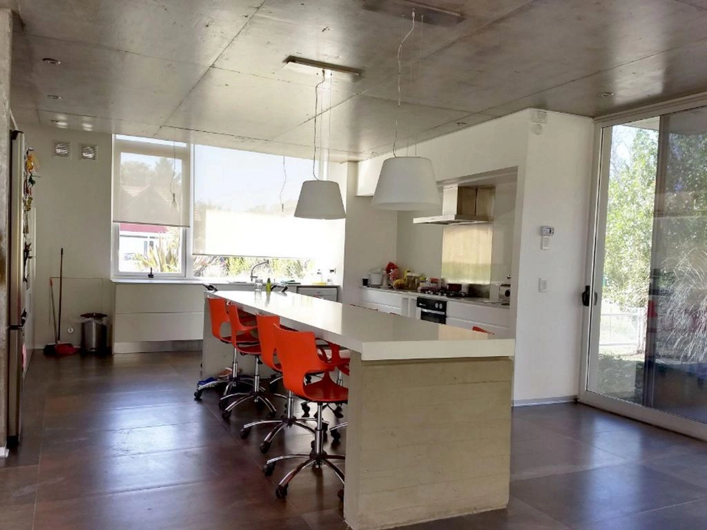 Обновлённый дом 4+1 в Росарио, Аргентина