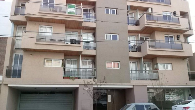 Просторная квартира 2+1 в Кордове, Аргентина