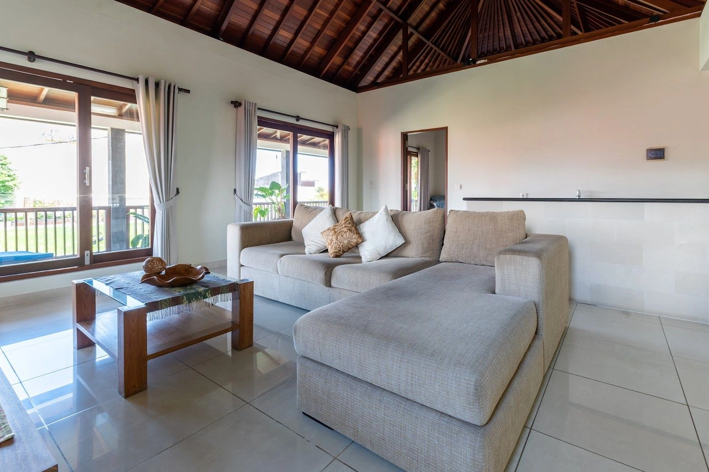 Вилла площадью 250 м2 в самом сердце Бервы, Чангу