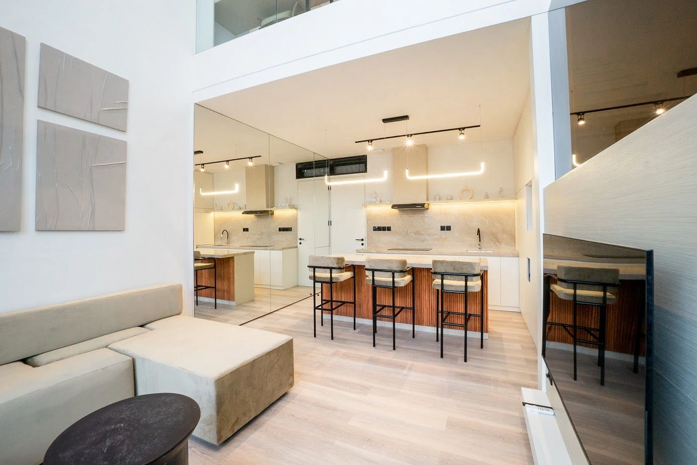 Вилла 98 м2 в 5 минутах от пляжа Берава, Чангу