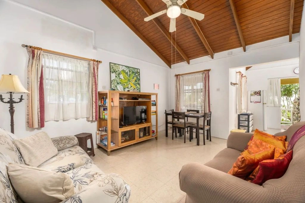 Дом с видом на море в Спейтстауне, Барбадос (#OBb 20-09)