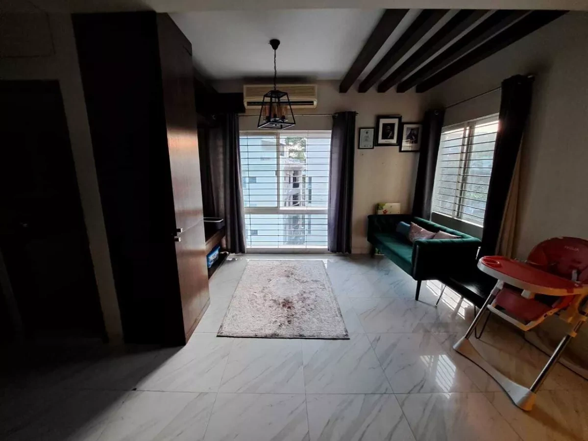 Квартира с мебелью 350 m2 в Дакке, Бангладеш