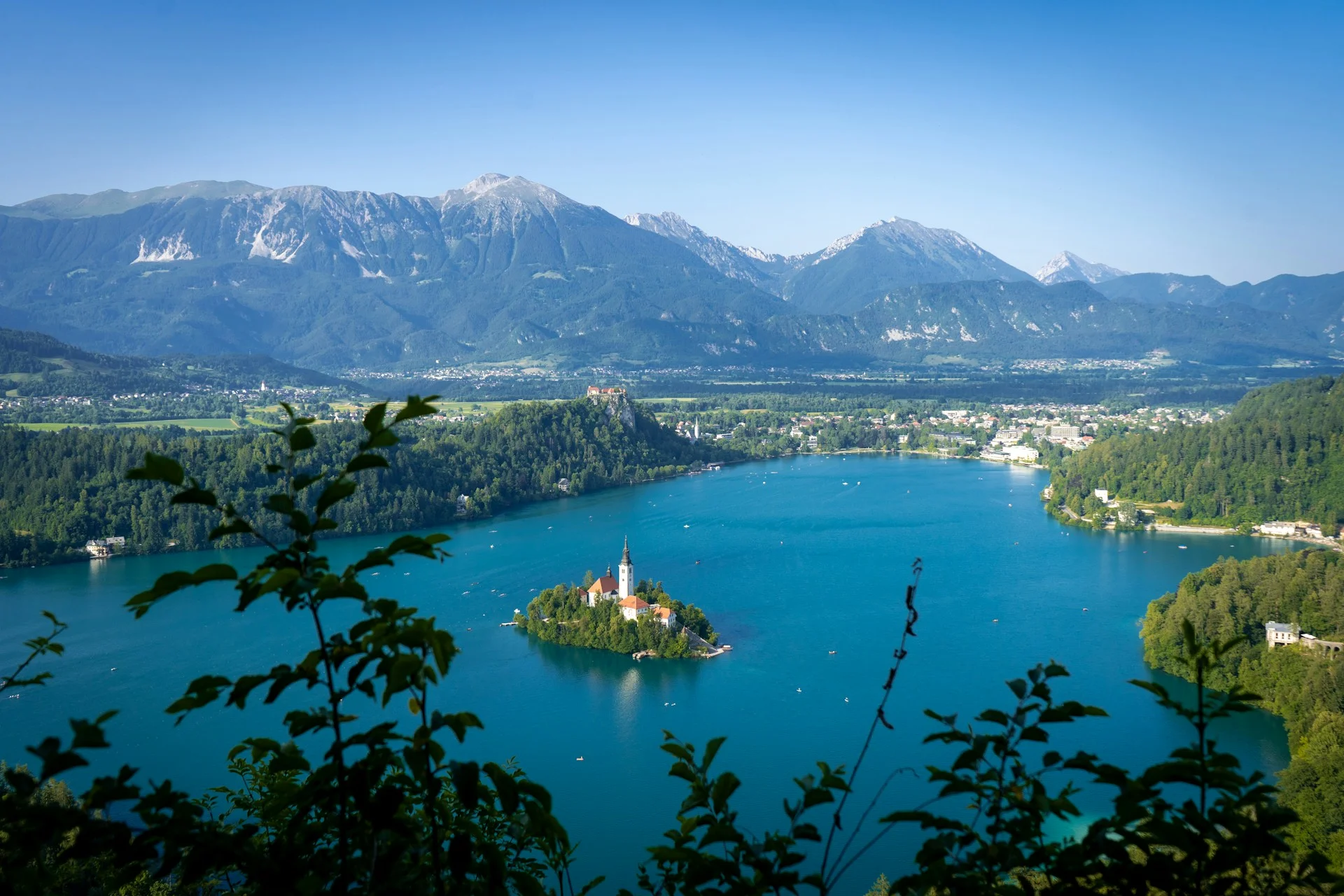 Недвижимость на продажу в Бледе – каталог вторичного рынка | VelesClub Int.