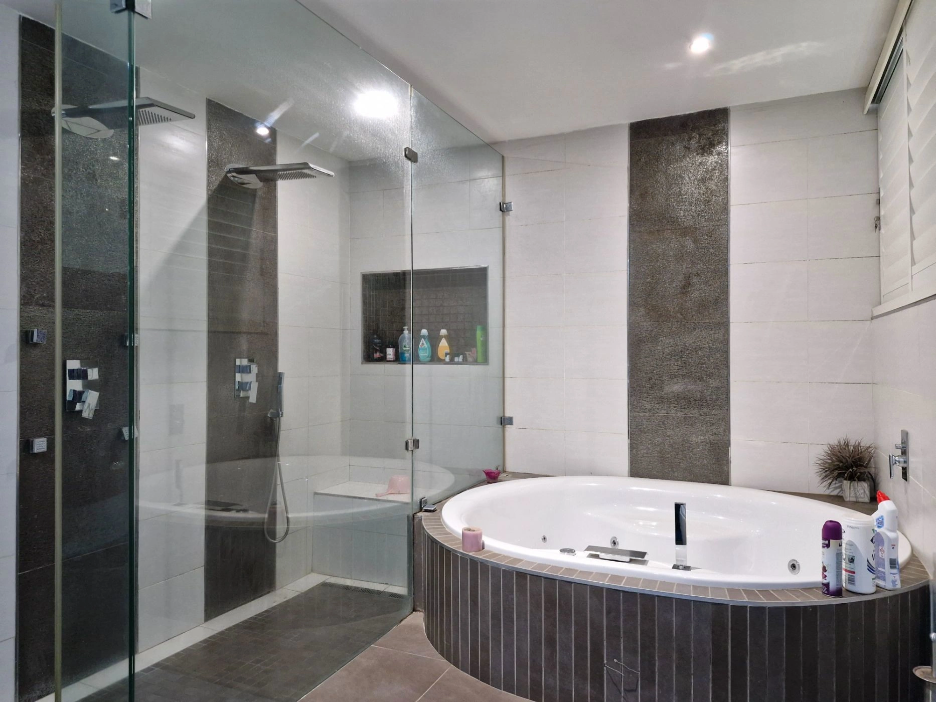 Просторный дом 590 m2 в Габороне, Ботсвана