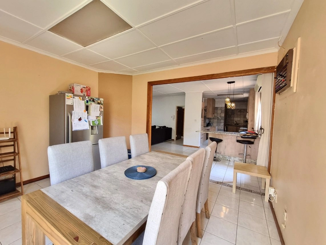 Спокойный дом 3+1 в Габороне, Ботсвана