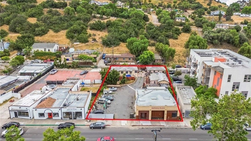 Функциональное коммерческое помещение 424 m² в Сан‑Диего, США