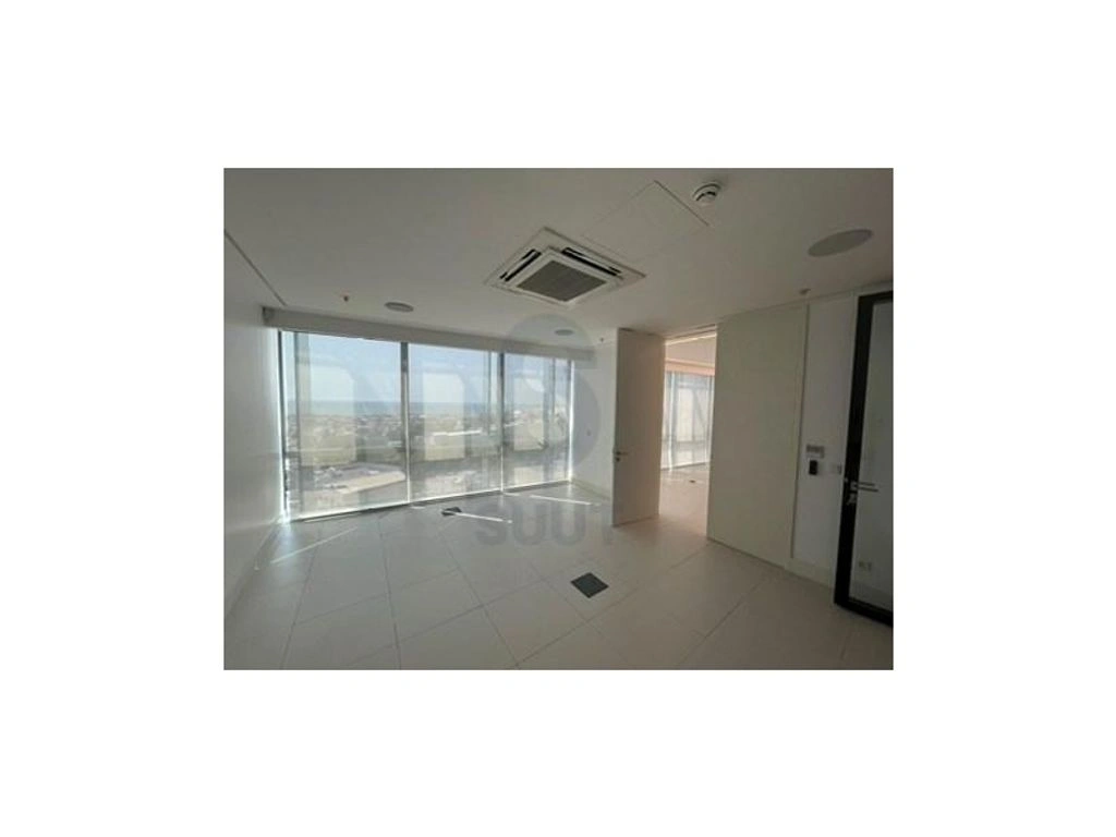 Премиальный офис в Луанде, Ангола