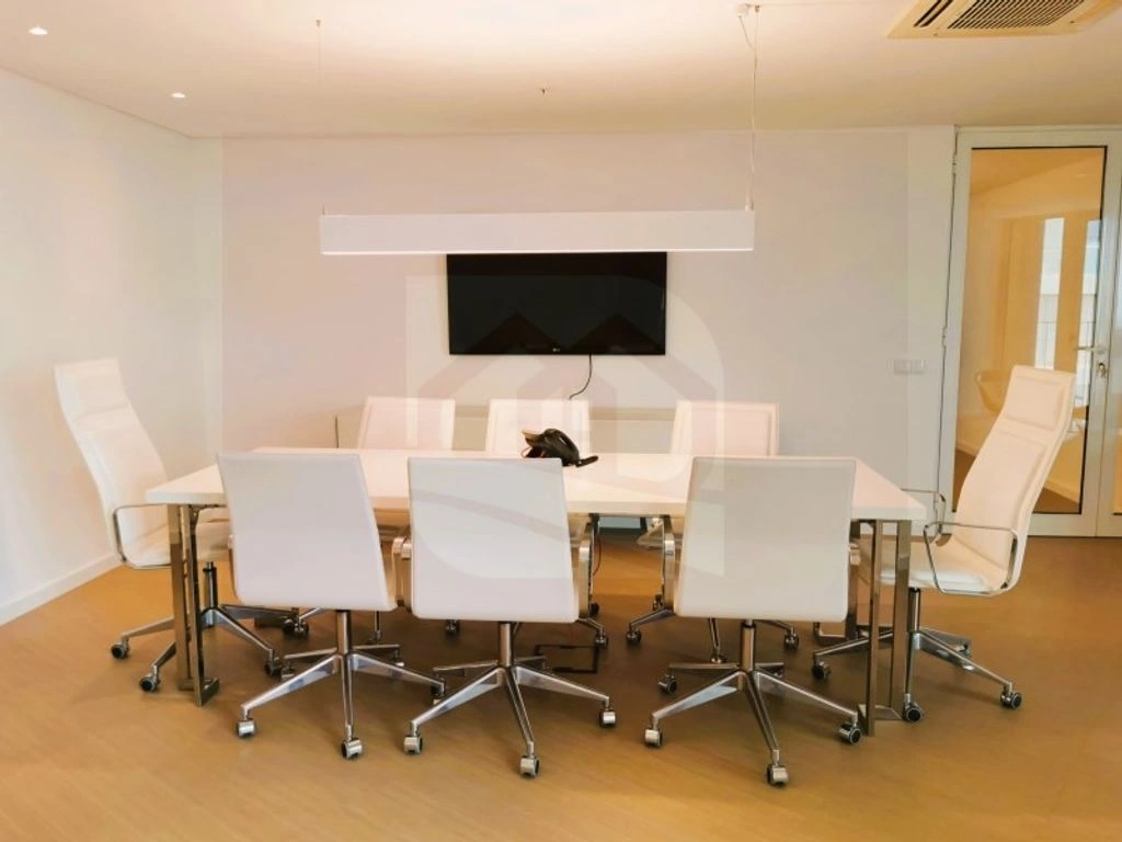 Современное рабочее пространство в Луанде, Ангола