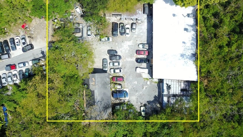 Функциональное коммерческое помещение площадью 1977 m2 в Нассау, Багамы