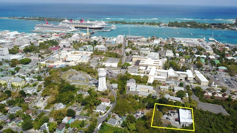 Функциональное коммерческое помещение площадью 1977 m2 в Нассау, Багамы