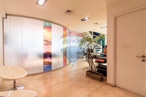 Престижное коммерческое помещение 161 m2 в Сантьяго, Чили