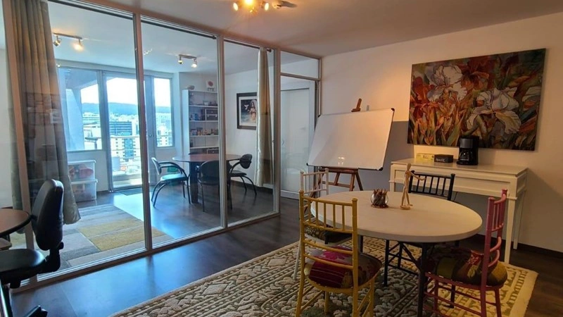 Престижный офис 50 m2 в Кито, Эквадор