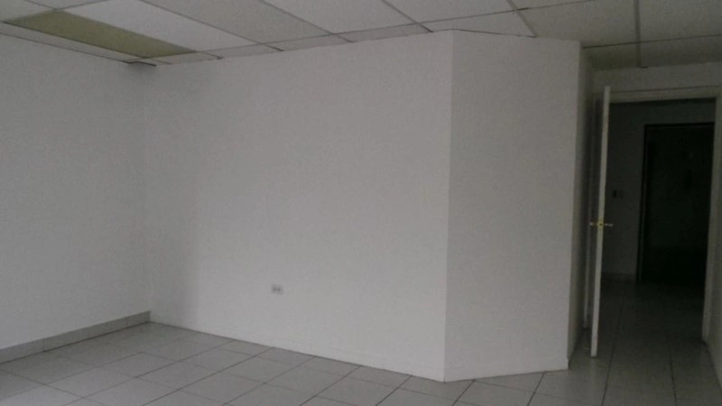 Городской офис 80 m2 в Кито, Эквадор