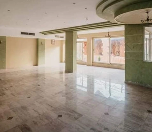 Функциональное коммерческое помещение 3220 м² в Александрии, Египет