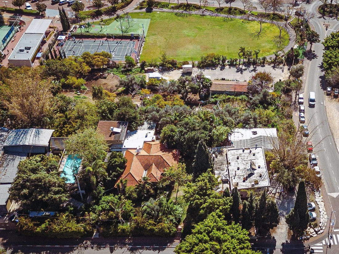 Универсальный офис 437 м² в Тель-Авиве, Израиль