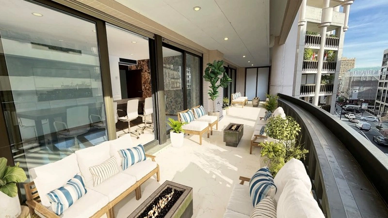 Офис 104 м2 с террасой в Монако