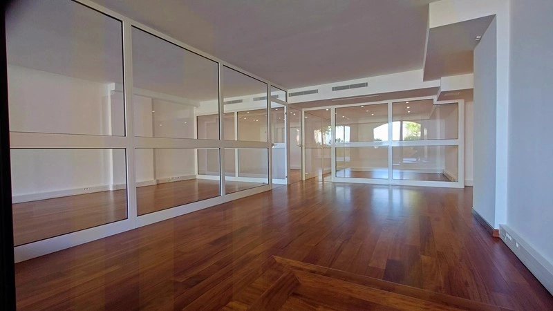 Офис 94 м2 в районе Фонвьейль в Монако