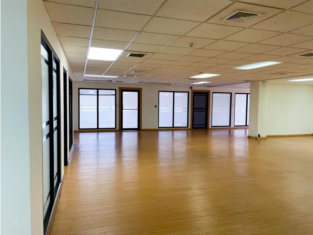 Просторное рабочее пространство 1319 m2 в Панама‑Сити, Панама