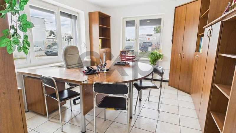 Офисное здание 200 м² в Мальборке, Польша