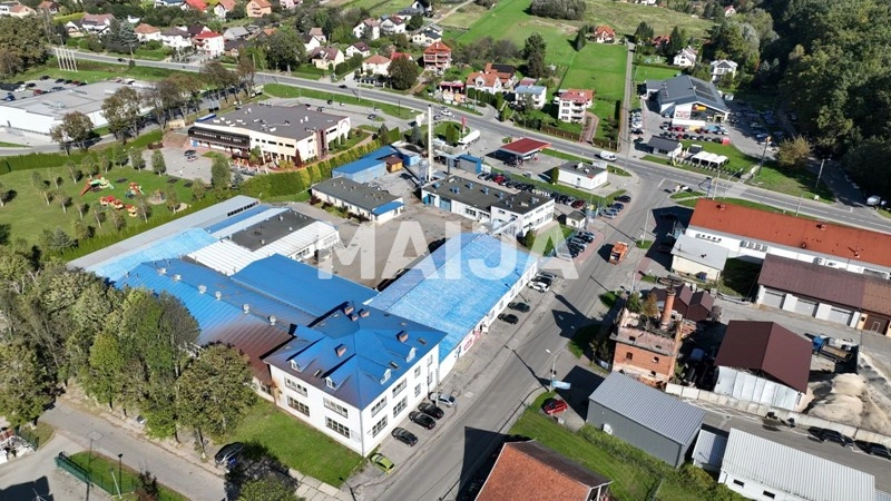 Коммерческая недвижимость площадью 4860 m2 для производства металлической мебели в Стшижуве, Польша