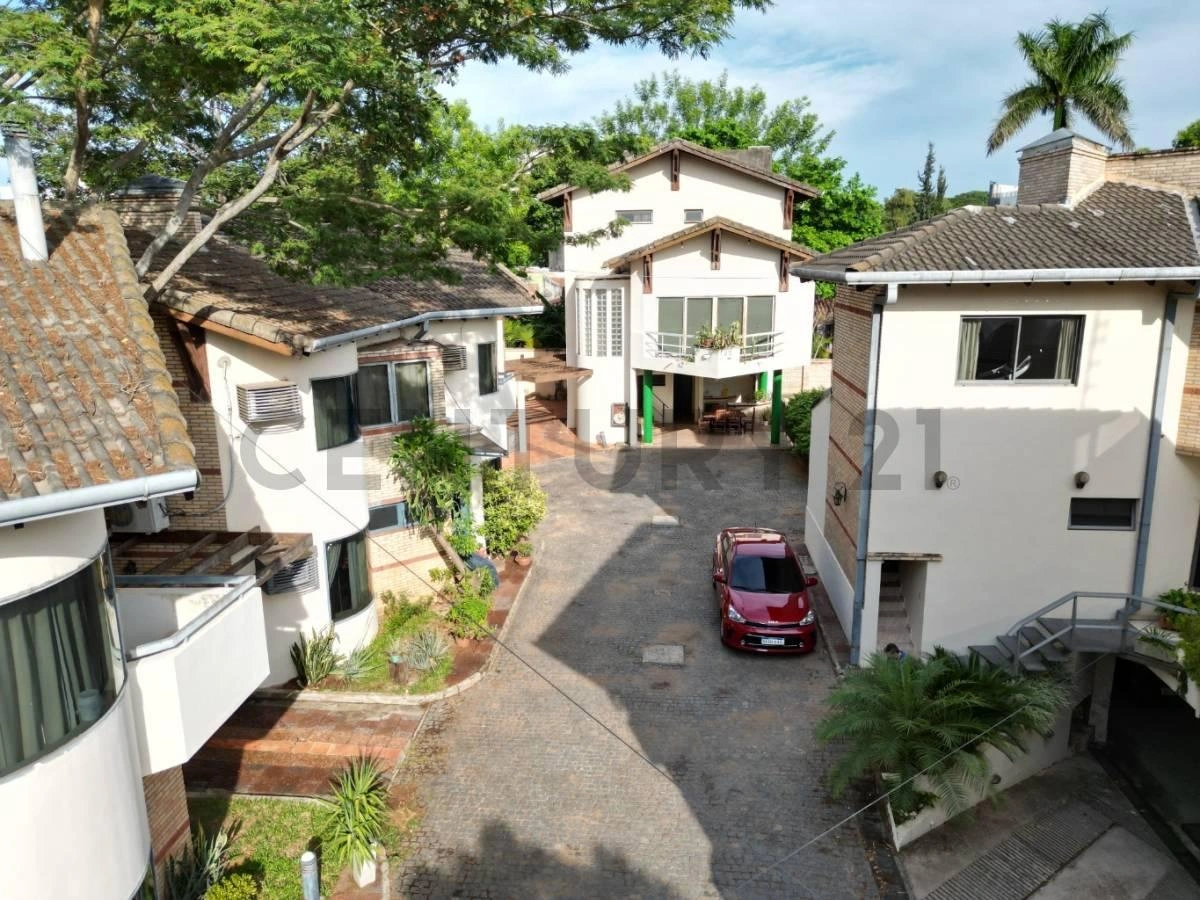 Универсальное коммерческое помещение 1294 m² в Асунсьоне, Парагвай