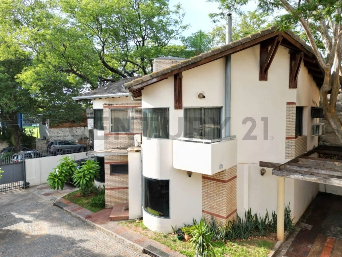 Универсальное коммерческое помещение 1294 m² в Асунсьоне, Парагвай