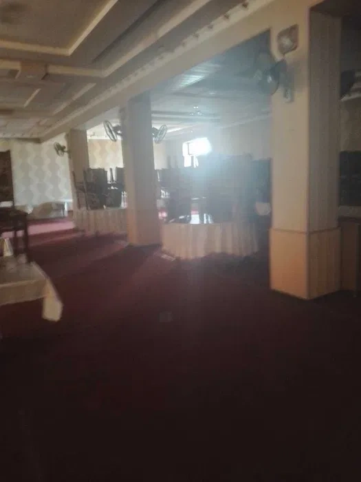 Функциональное коммерческое помещение 544 m² в Андижане, Узбекистан