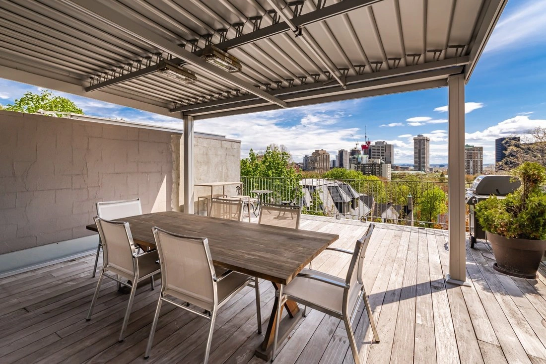 Просторный дом 356 m² в Вестмаунте, Канада