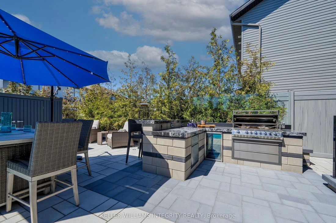 Уютный дом 6+1 в Оттаве, Канада