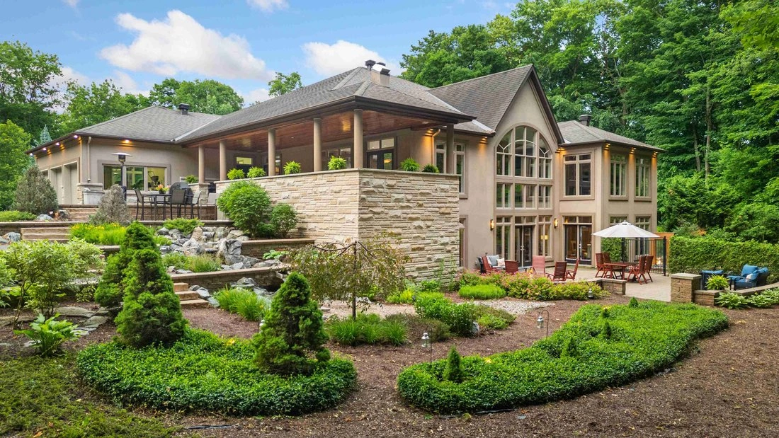 Уютный дом 4+1 в Оттаве, Канада