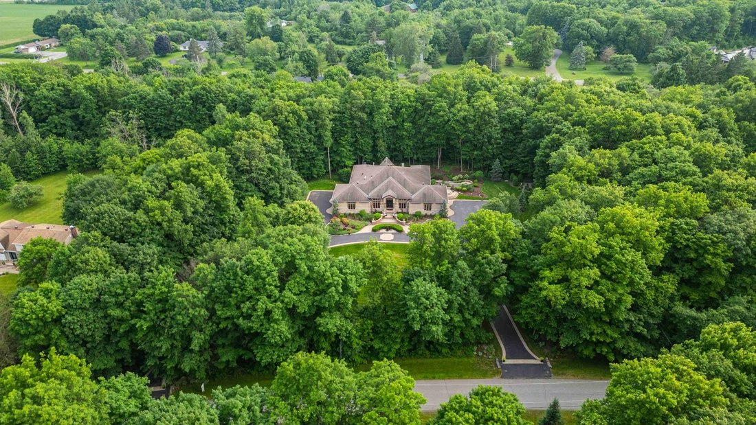 Уютный дом 4+1 в Оттаве, Канада