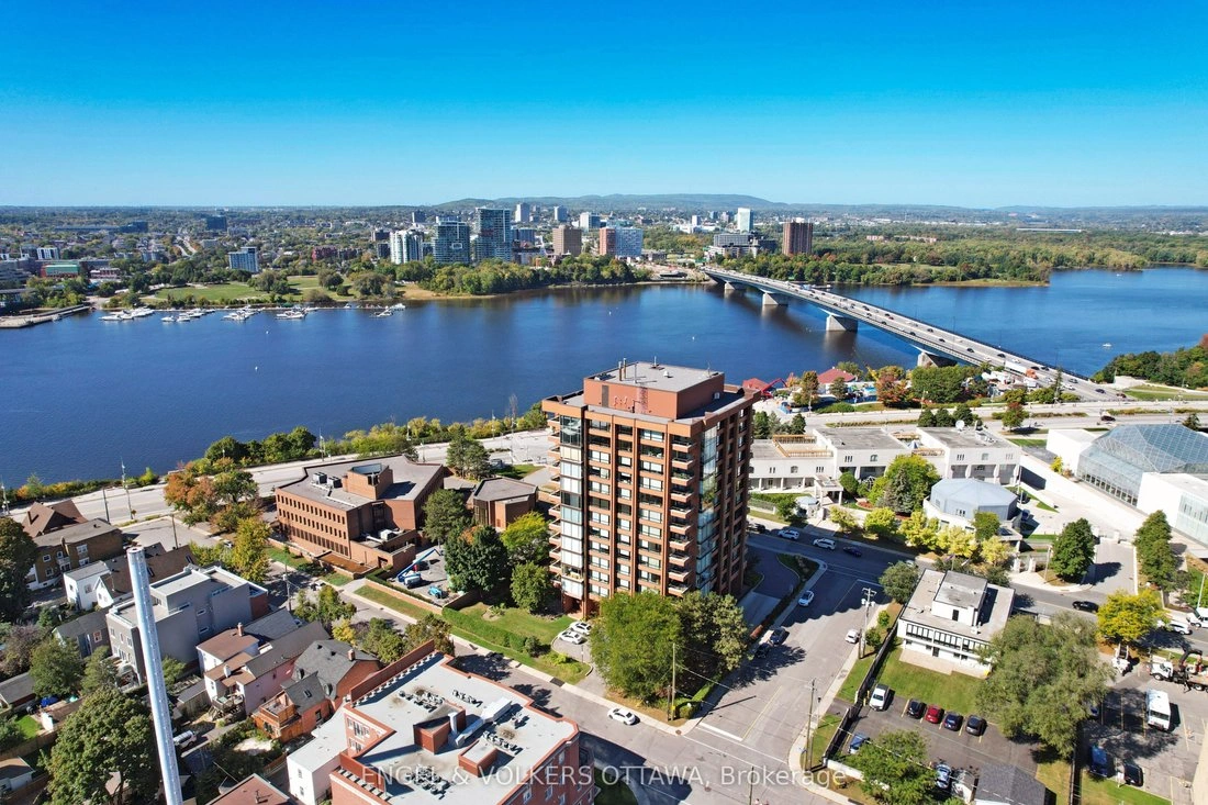 Светлая квартира 2+1 в Оттаве, Канада