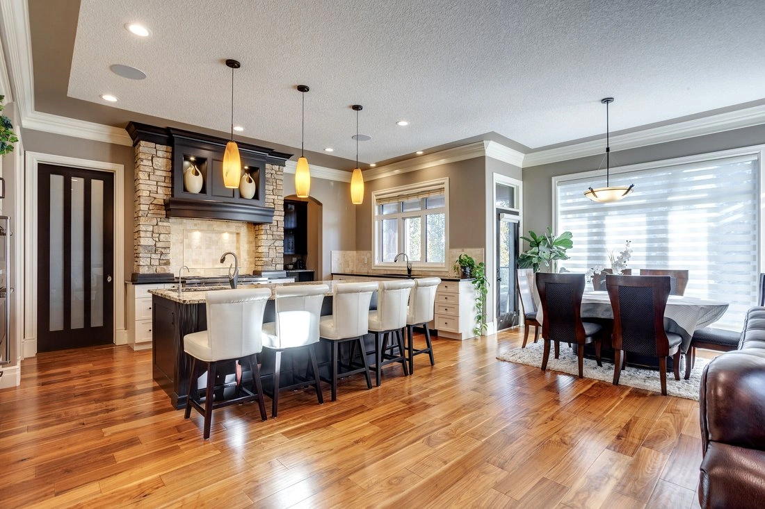 Спокойный дом 4+1 в Эдмонтоне, Канада