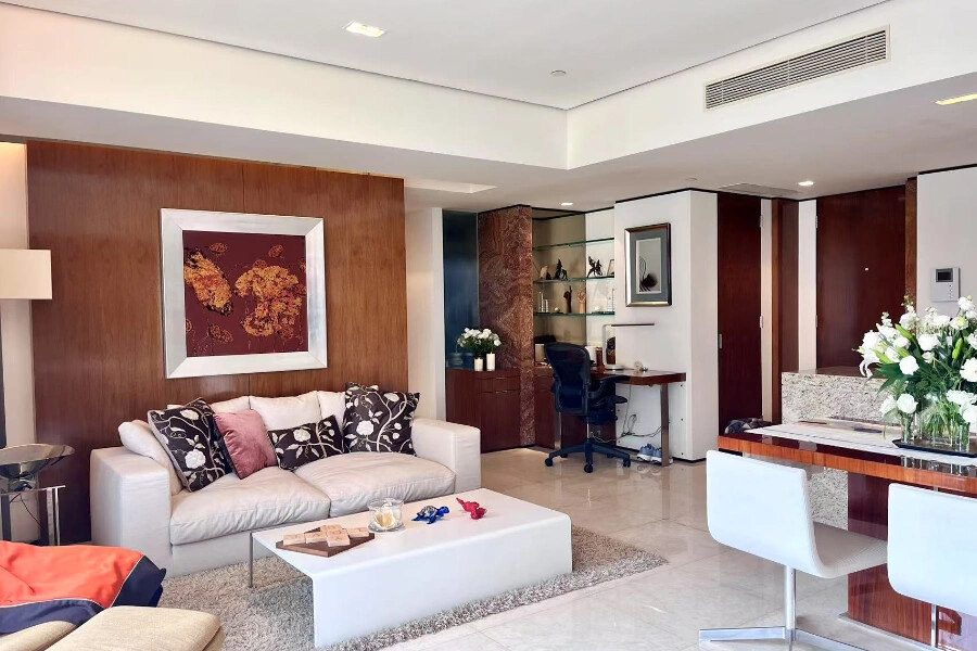 Светлая квартира 2+1 в Шанхае, Китай