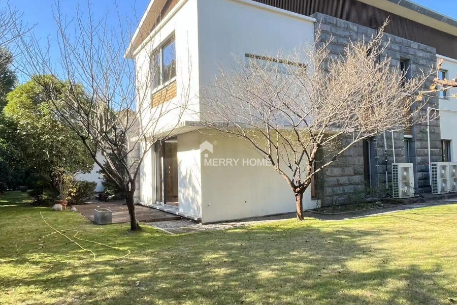 Уютный дом 6+1 в Шанхае, Китай