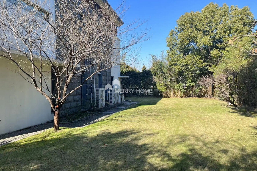 Просторный дом 480 m2 в Шанхае, Китай