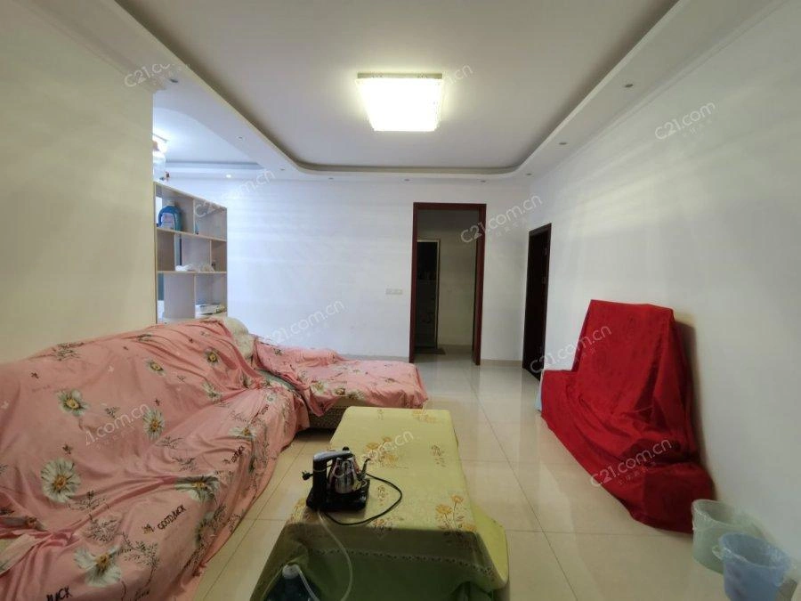 Уютная квартира 2+1 в Чэнду, Китай