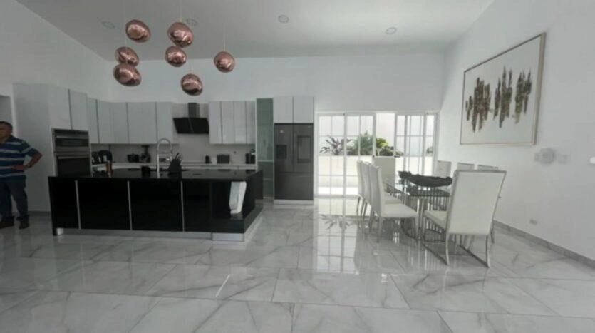 Уютный дом 6+1 в Сан-Хосе, Коста-Рика