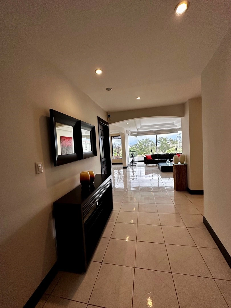 Квартира 2+1 для семьи в Сан-Хосе, Коста-Рика