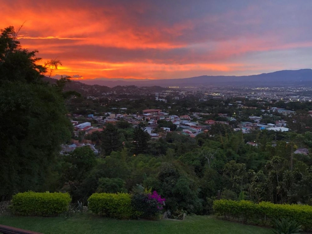 Просторный дом 7+1 в Сан-Хосе, Коста-Рика