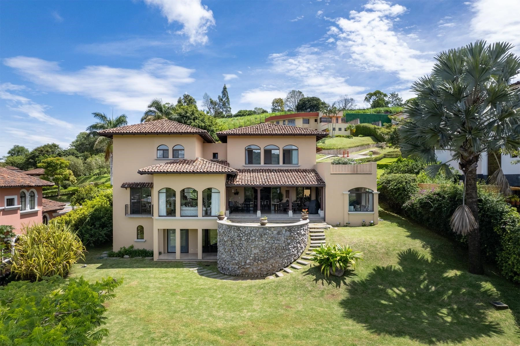 Очаровательный дом 6+1 в Картаго, Коста-Рика