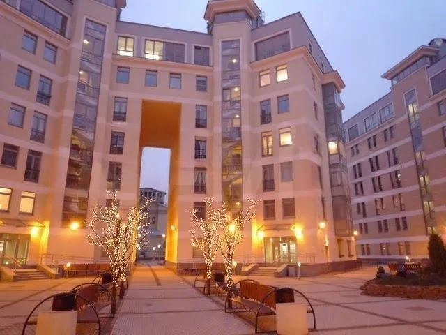 Квартира 131 м2 на Стрелке Васильевского острова