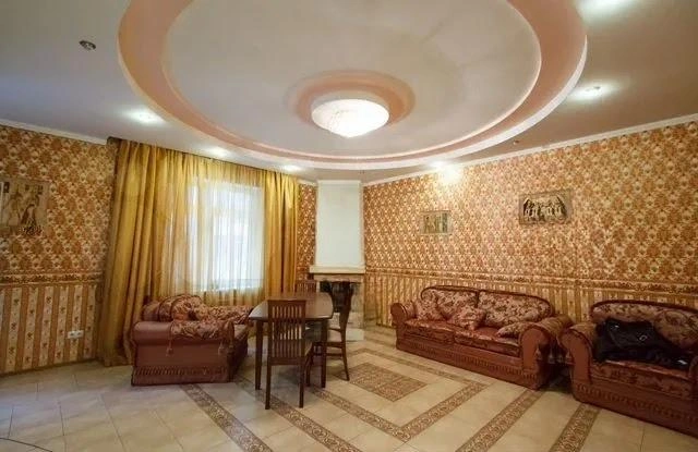 Квартира 131 м2 на Стрелке Васильевского острова