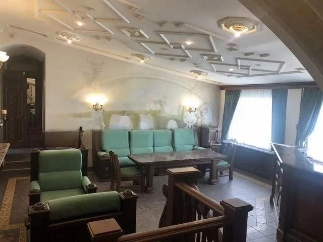 Дуплекс 3+1 с видом на Невский проспект