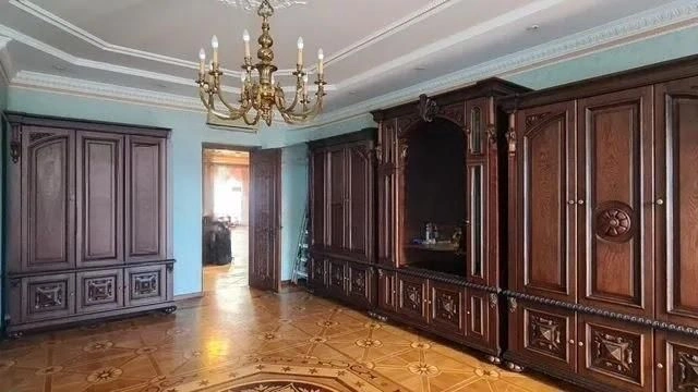 Дуплекс 3+1 с видом на Невский проспект