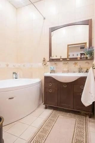 Apartment 4+1 on Moskovsky Prospekt