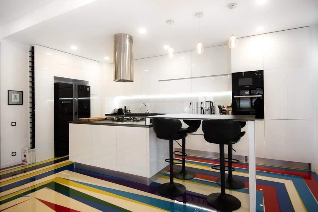 Просторная 3+1 квартира в районе Ваке Тбилиси