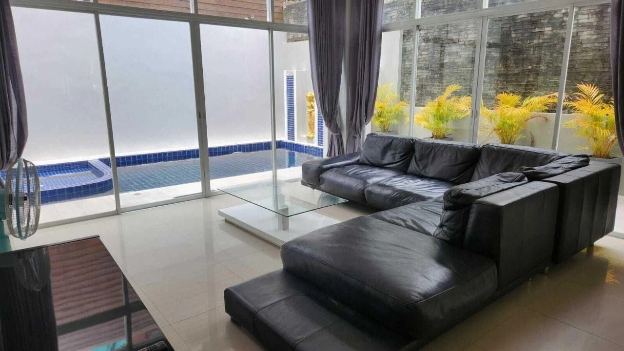 Вилла 360 м2 в Равай, Пхукет